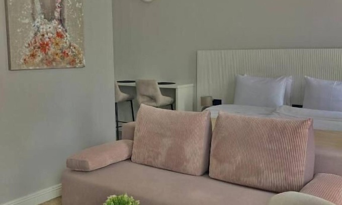 Sarajevska Apartment | MoveIn Apartments - ApartHotel Belgrade