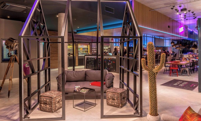 Munchen District Hotel | MOXY Munich Messe