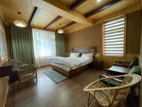 Khattalwada Hotel | Mud Essence