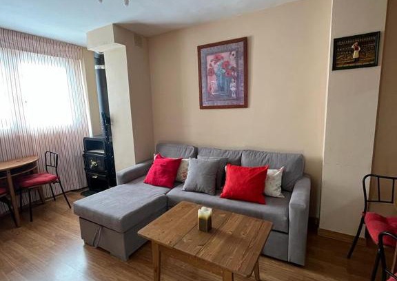 Pradollano Apartment | MULEYHACEN CON VISTAS Y GARAJE