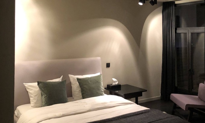 South Antwerp House | Museum Suites