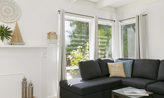 Anglesea House | Mysa Anglesea Sleeps 7 WiFi SmartTV Cafes Shops