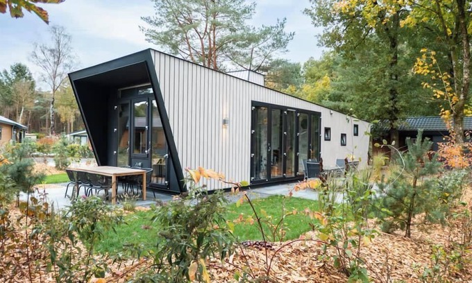 Otterlo House | n/a