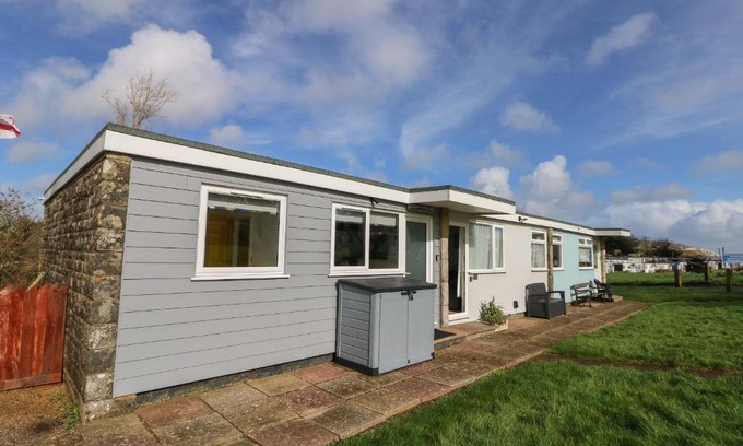 Sandown House | Nanny's Little House