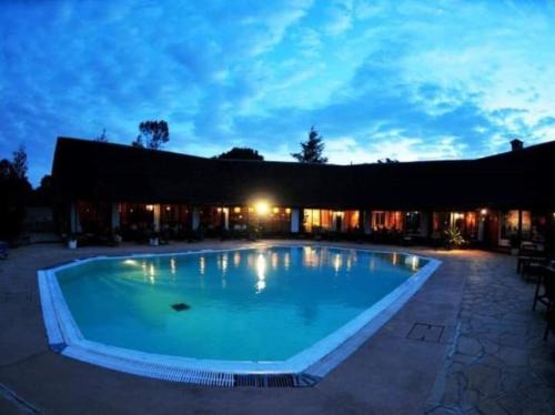 Naro Moru Cabin | Naro Moru River Lodge