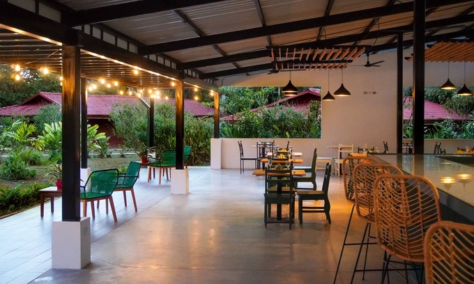 Cano Negro Hotel | Natural Lodge Caño Negro