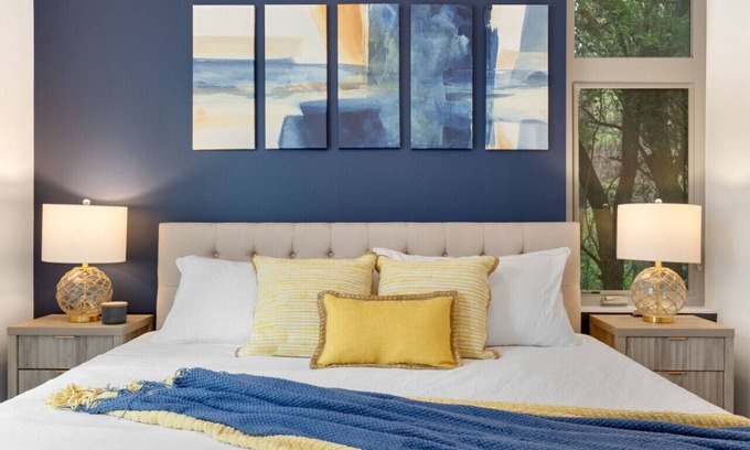 Broadway Villa | Nautical Nest in Cap Hill