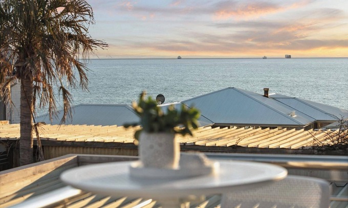 Cottesloe House | Nautilus Haus - coastal beauty