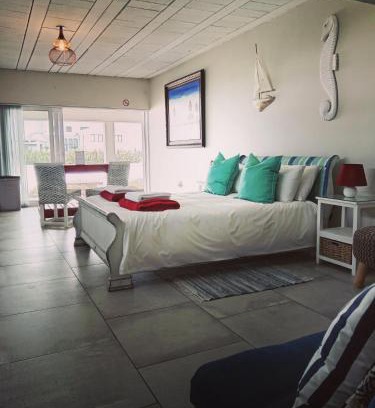 Yzerfontein Apartment | Nautilus Self Catering