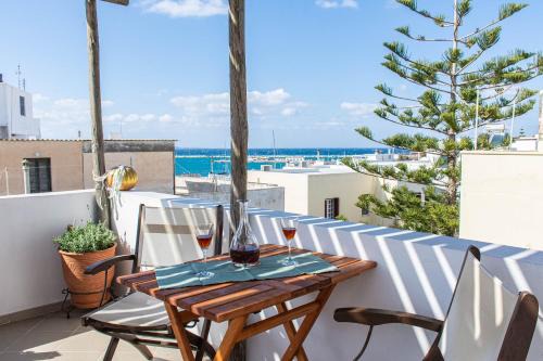 Old Town Naxos Apartment | Naxian City Rooms