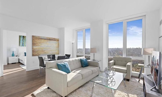 White Plains Apartment | near MetroNorth Station 2 BR | Kitchen + W/D