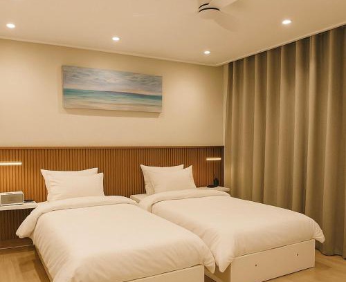 Yongsan-gu Apartment | Near Seoul Station, Myeongdong, Itaewon, N seoul tower