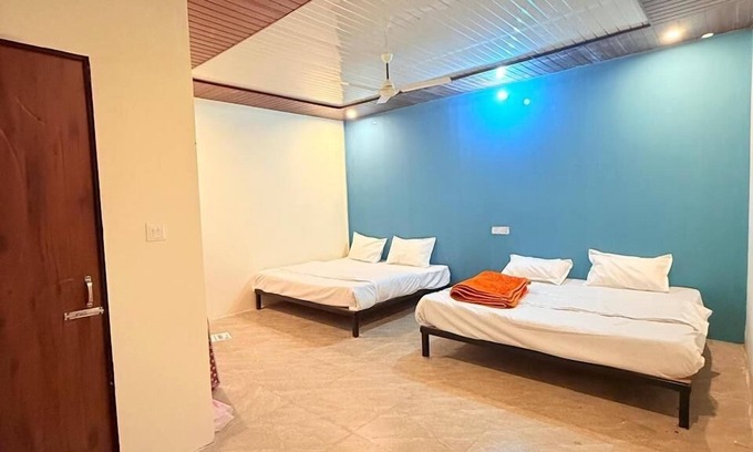 Guptkashi Hotel | Neelkanth Resort