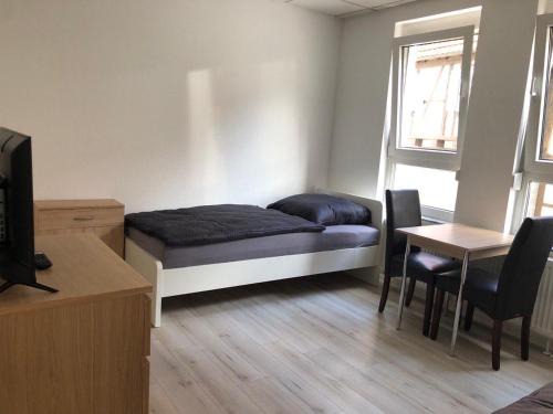 Sindelfingen Apartment | Neu saniert, 7 Personen, direkt an der Autobahn und Mercedes Werk