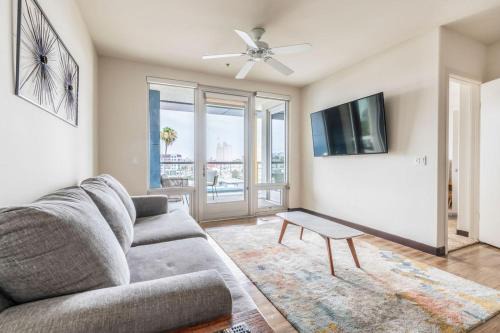 West Hollywood Apartment | New 2Bed Upscale Lux Apartment na