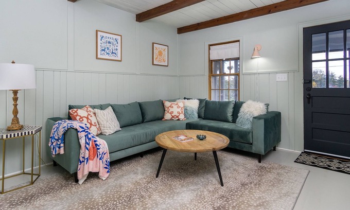 Royal Pines House | New! 3-Bedroom Boho Retreat in South Asheville