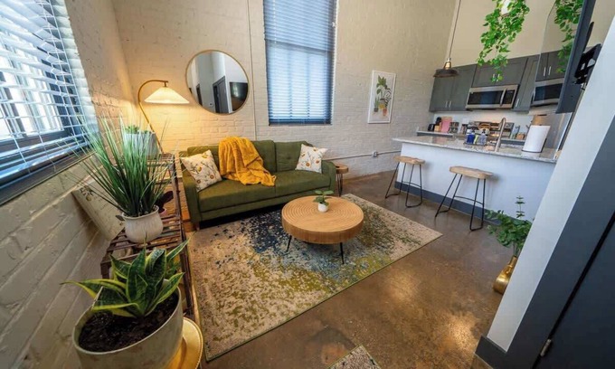 Buchanan Apartment | New 3 BR Apartment King Beds |Brewery |River| i-81