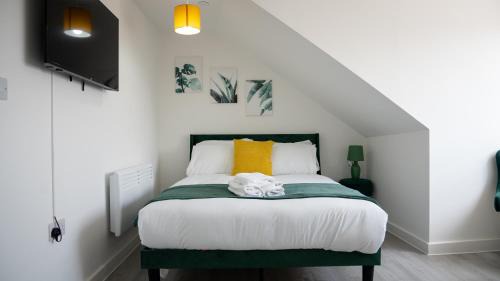 Plasnewydd Apartment | New Build 3 Bedroom Flat Cardiff