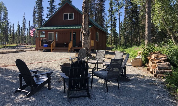 Soldotna Cabin | New Cabin and 150' of Private Kenai Riverfront fishing.