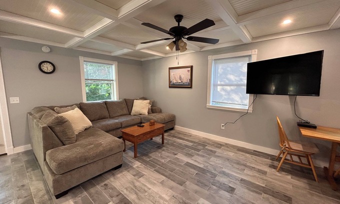 Camden House | New Colonial One Mile from Camden Harbor