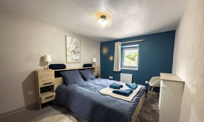 Paroisse Notre-Dame Apartment | New furnished 4* apartment with terrace and private parking.