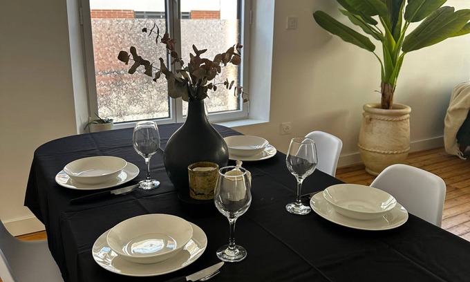 Le Busca Villa | NEW! LA TOULOUSAINE: chic, calm, air conditioning & parking