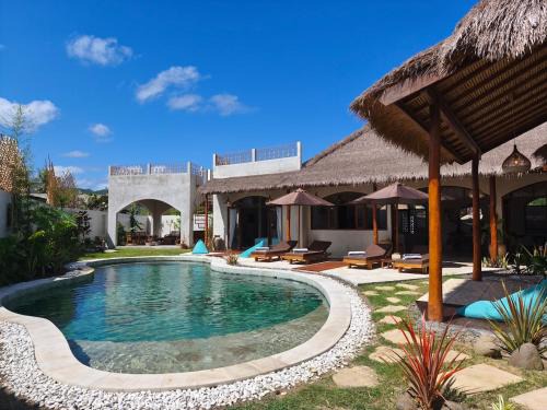 Selong Belanak Villa | NEW Mavericks, Entertainers Palace, Selong Belanak