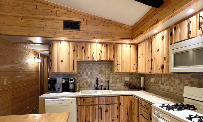 Presque Isle Cabin | New! On water! Large Yard!