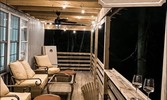 Union Furnace Cabin | NEW! Private Hilltop Hocking Hills Cabin, Sleeps 14, Hot tub, Firepit