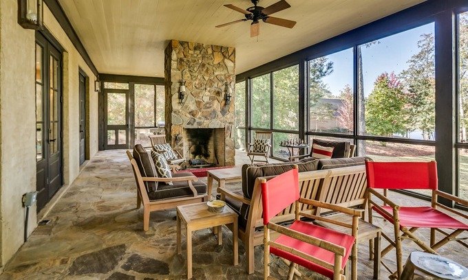 Crane Hill House | NEW TO RENTAL MARKET-4 BEDROOM-SMITH LAKE-NO STEPS TO LAKE-MAIN BODY
