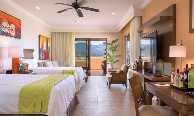 Loreto Resort | New Year's week at Villa del Palmar, Loreto in 2 BR elite oceanfront penthouse