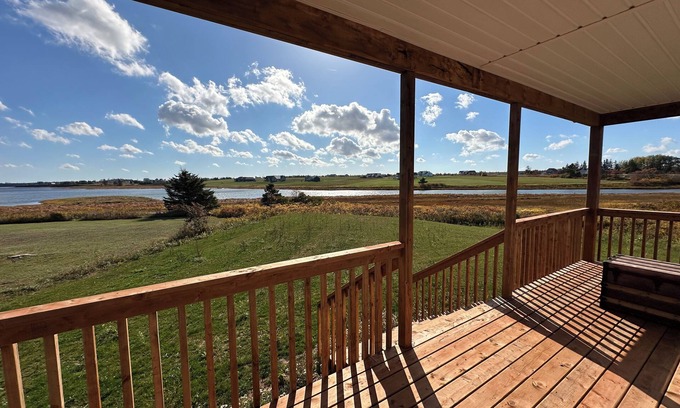 Anglo Rustico Cottage | Newly Built Water Front Cottage, Minutes To North Rustico Beach & Restaurants