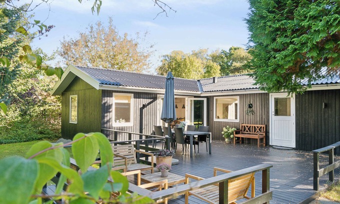 Hornbaek House | Newly renovated and modern cottage near the beach