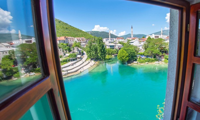 Mostar Old Town Apartment | Next to the Old Bridge Apartments