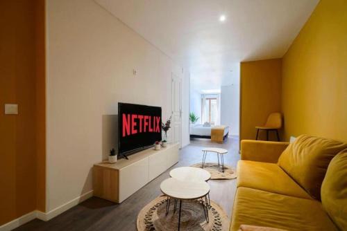 Roubaix Apartment | NG Prestige - Lille I Roubaix Jouffroy - Balnéo - Netflix - Wifi - Kitchenette - Jardin