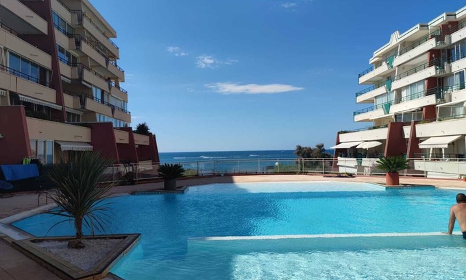 Sete Apartment | Nice apartment Corniche 4 people