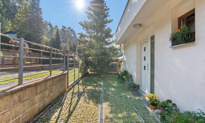 Stribrna Skalice Apartment | Nice apartment for 4 people with WIFI, TV, terrace and panoramic view