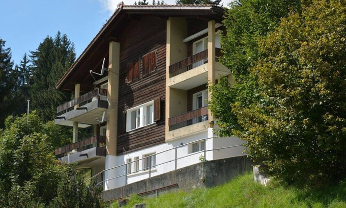Saanenmoeser Apartment | Nice apartment for 6 guests with WIFI, TV and balcony