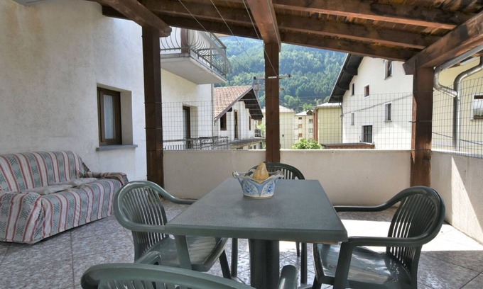 Grosio Apartment | Nice apartment for 7 people with WIFI, TV and terrace