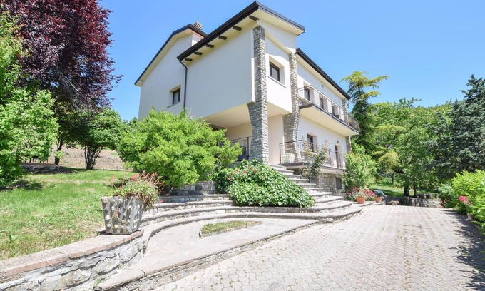 Badia Tedalda Apartment | Nice apartment in Badia Tedalda