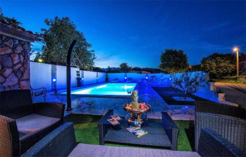 Obrovac Apartment | Nice Apartment In Krusevo With Wifi