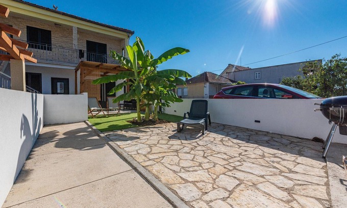 Turanj Apartment | Nice apartment in Turanj with kitchen