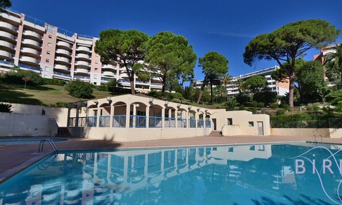 La Bocca Nord Apartment | Nice flat in a domain offering many activities