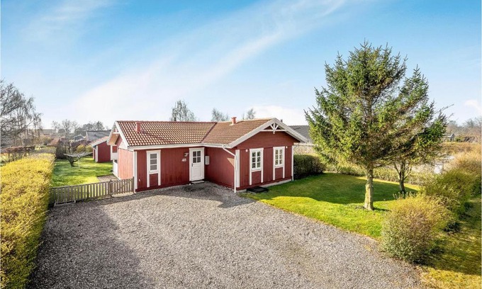 Flovt Strand House | Nice Home In Haderslev With Kitchen