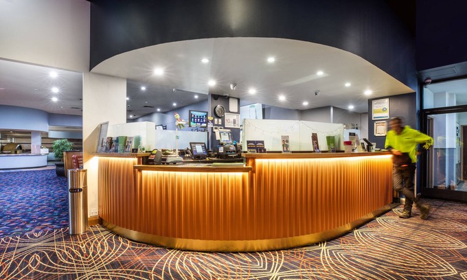 Kilburn Hotel | Nightcap at Empire Hotel