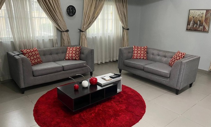 Lekki Phase 1 Apartment | Nigus House