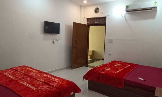 Vrindavan House | Nisha Guest Inn