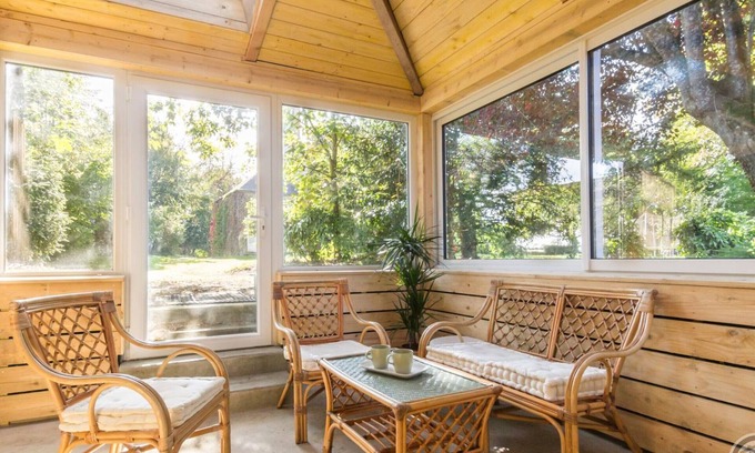 Cerisy-la-Foret Cottage | Noble house with garden, near St Vigor Abbey