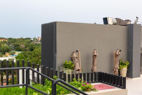 Roman Ridge Hotel | NOVA by BlueWaters Property Management LTD