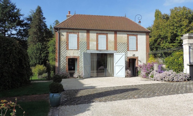 Toucy House | Number 1, little house in Puisaye